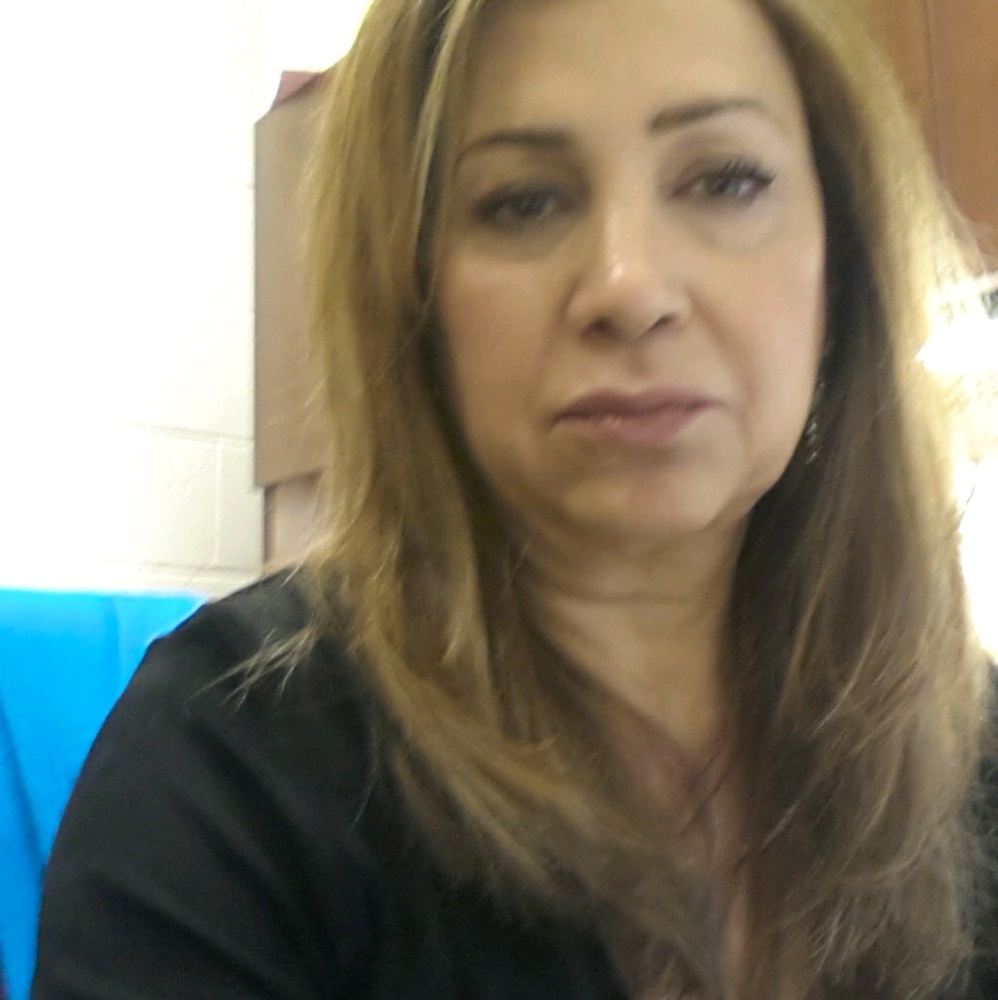 Meet your Posher, Farah